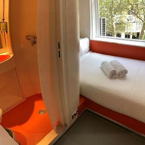 Budget Kamer met een King Size Bed